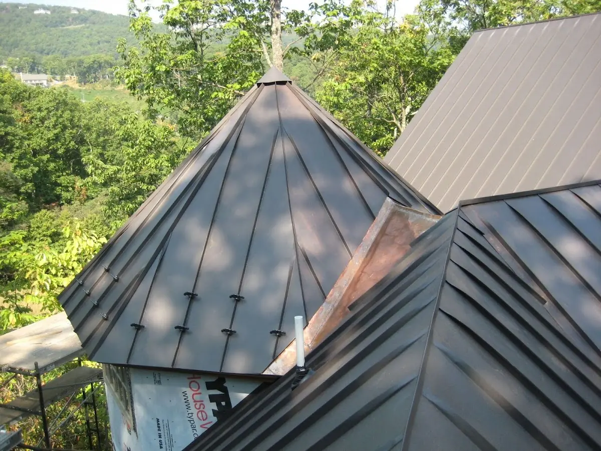 Professional Gutter Cleaning by Craftsman Roofing in Eastside Costa Mesa